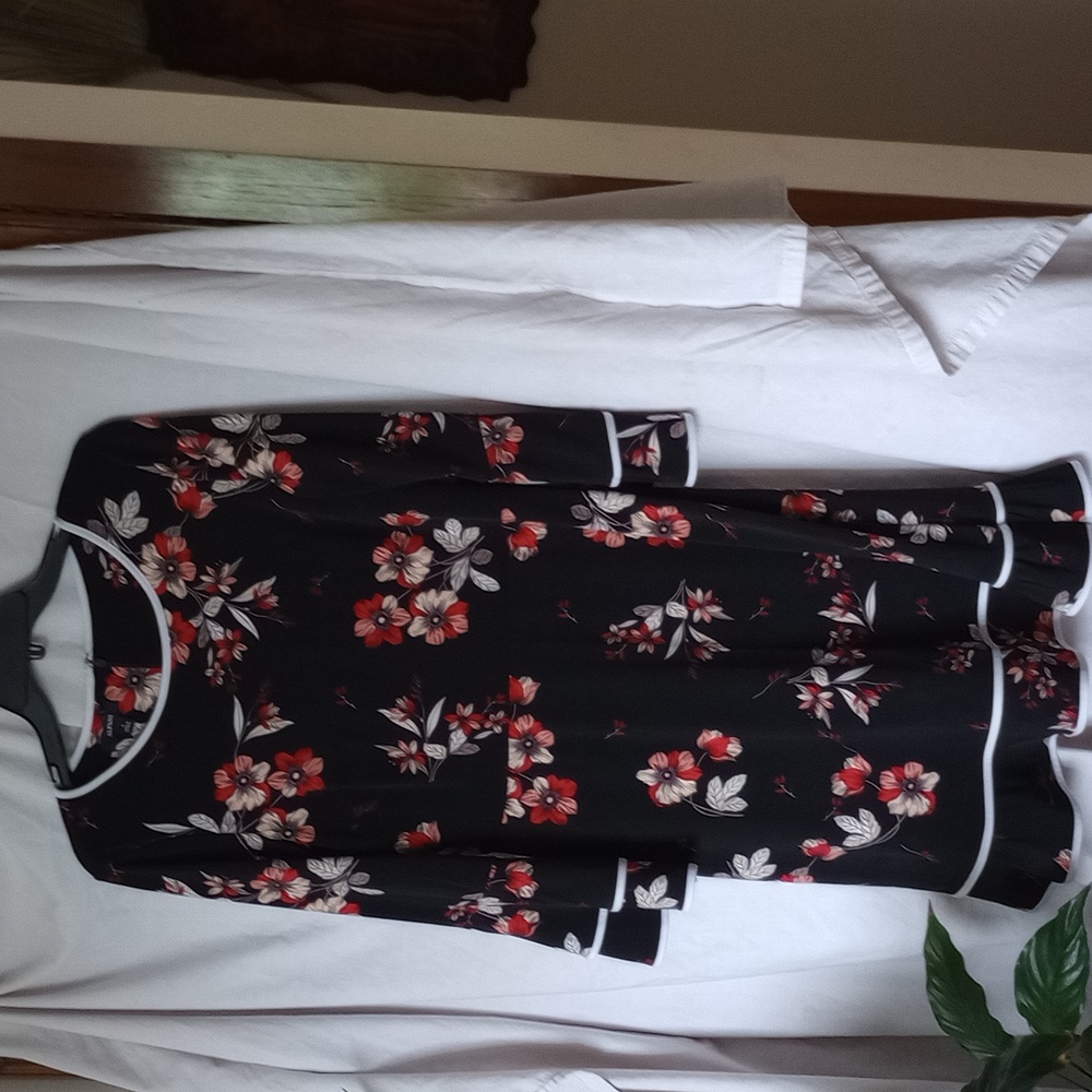 Alfani floral ruffles dress